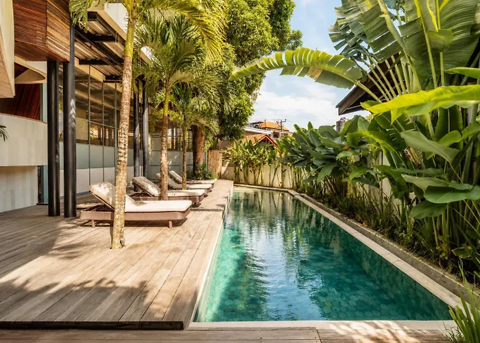 Modern 1-br Loft With Art Deco Vibe Shared Pool Hotel Canggu (Bali)